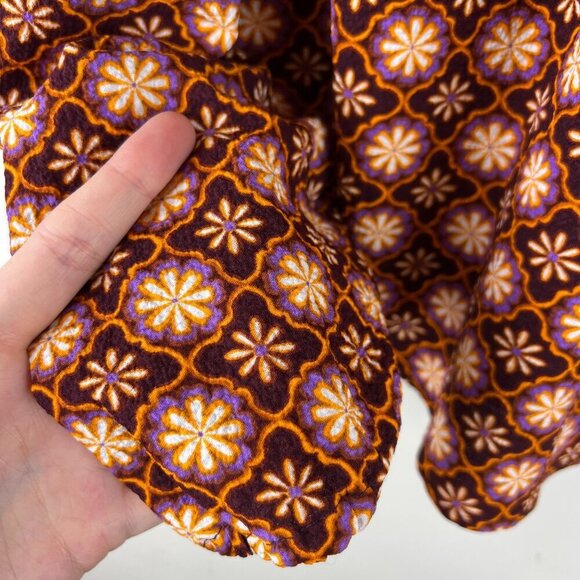 Draper James Allover Geo Printed Long Sleeve Square Neck Top - Picture 5 of 7